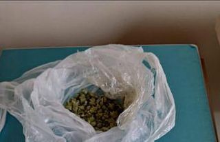 Van’da ‘kesici aletle tehdit ederek yağmalama’...