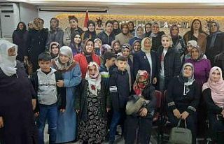 Vanlı kadınlar AK Parti’ye çıkarma yaptı