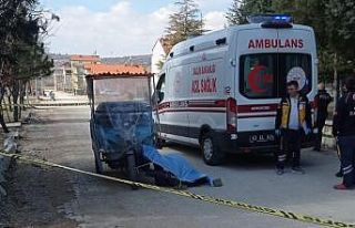 Yaşlı adamı ölüm sokakta yakaladı