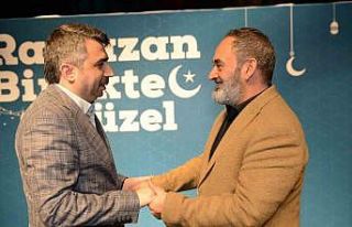 Yıldırım’da Erzincanlı’dan eşsiz şiir ziyafeti