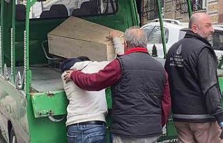 Zeytinburnu’nda 28 yaşındaki kadının şüpheli...
