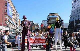 Zonguldak’ta Dünya Tiyatrolar Günü şenlikleri