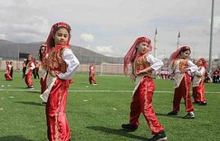 23 Nisan Ardahan’da coşkuyla kutlandı