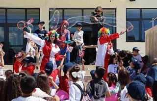 23 Nisan coşkusu “güven dolu gelecek” temasıyla...