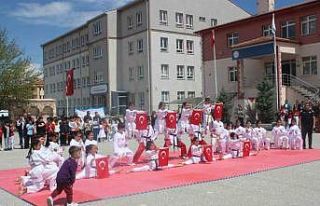 23 Nisan kutlamalarında çocuklar yarıştı