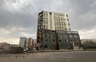 89 kişinin öldüğü Galeria İş Merkezine ilişkin...