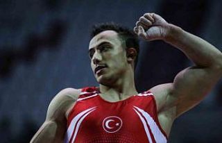 Adem Asil, Avrupa Artistik Cimanstik şampiyonu oldu