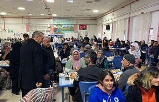 Afyonkarahisar’da depremzedeler İftar programı