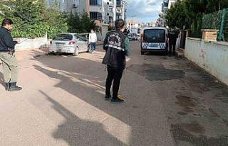 Aidat tartışması silahlı kavgaya dönüştü:...