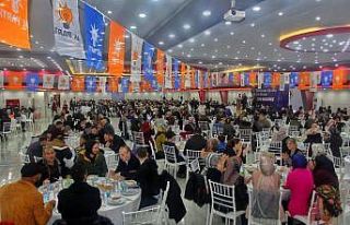 AK Parti teşkilatları iftar yemeğinde buluştu