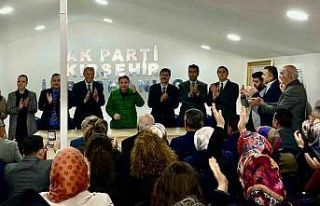 AK Parti’de, milletvekili adayları teşkilat ile...