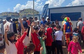 Anadolu Mutfağı ve Anadolu Oyun Evi’nden deprem...