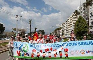 Antalya Büyükşehir Belediyesi 23 Nisan’ı coşkuyla...