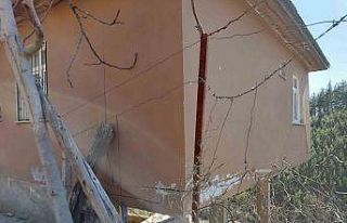 Antalya Büyükşehir ekipleri Adana’da hasar tespit...