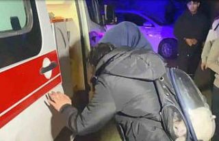 Antalya’da yangın paniği: Mahsur kalan anne ve...