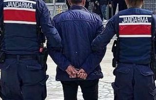 Aydın’da jandarma ekipleri aranan şahıslara göz...