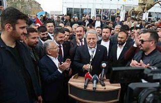 Bakan Akar: "Büyük ve Güçlü Türkiye İçin...