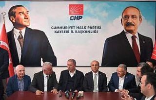 Bakan Akar, CHP ve İYİ Parti il başkanlıklarını...
