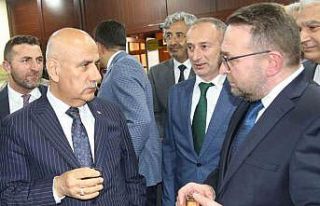 Bakan Kirişci, aşılama sonrası hayvan hareket...