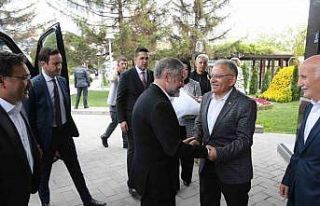 Bakan Nebati Kayseri Büyükşehir’i Ziyaret Etti