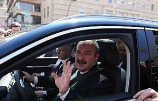 Bakan Varank, seçim çalışmalarını Togg ile başlattı