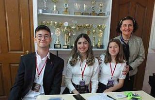 Balıkesir’de Sosyal Bilimler Çalıştayı 200...