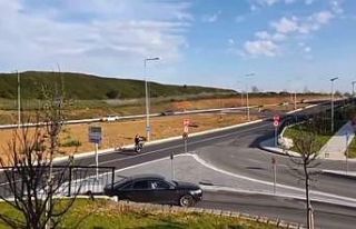 Başakşehir’de ön kaldıran motosiklet sürücüsünün...