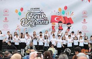 Başakşehirli çocukların çifte bayram sevinci