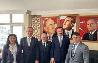 Başkan Alan ve Çağlayan’dan siyasi partilere...