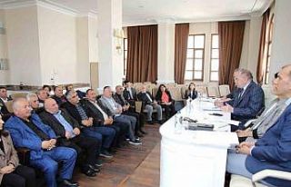 Başkan Demir’den muhtarlara: “Biz sizin için...