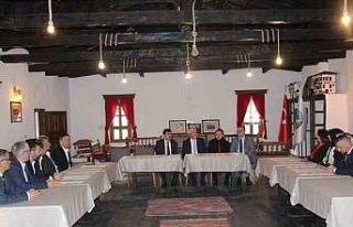 Başkan Şahin spor tesislerinde inceleme yaptı