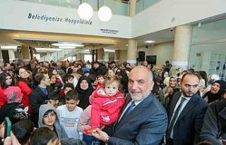 Başkan Sandıkçı: “Hemşehrilerimiz depremzedeler...