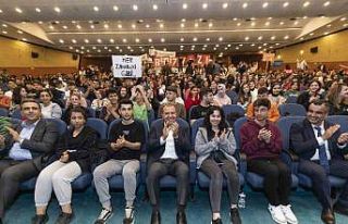 Başkan Seçer, YKS bilgi yarışmasına katıldı