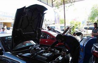 Batman sanayisinde bayram yoğunluğu: Akşam 24.00’e...