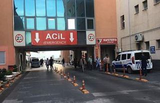 Batman’da damdan balkona inmeye çalışan genç,...