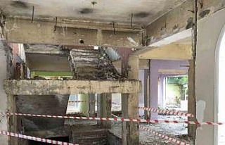 Batman’da metruk binadaki su birikintisi can alıyordu