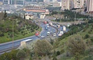 Bayram tatili başlarken TEM Otoyolu Kocaeli geçişi...