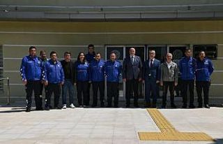 Bayramda nöbetçi birimlere moral ziyareti