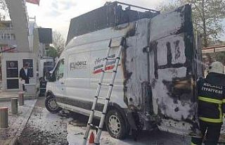 Belediyeye ait araç alev topuna döndü