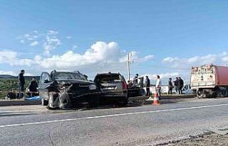 Bergama’da zincirleme trafik kazası: 1 ölü, 1...