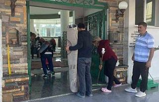 Bir ayakkabı tepkisi de Akşener ve İmamoğlu’na