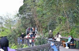 Boztepe seyir terası ve yürüyüş yoluna yoğun...