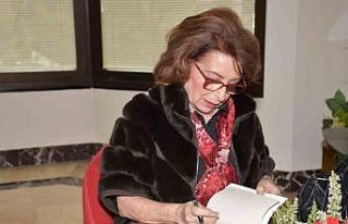 Bu defa kendi hayat hikayesinin adını yazdı