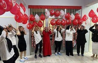 Bu etkinlikte anneler çocuklarına gösteri yaptı