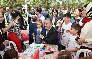 Bursa Çocuk Şenliği’nde çifte bayram coşkusu