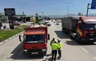 Bursa polisinden dronlu bayram denetimi