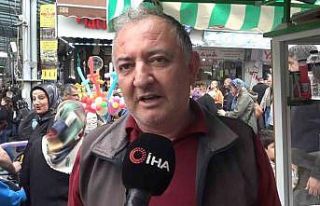 Bursa tarihi Uzun Çarşı’da bayram yoğunluğu