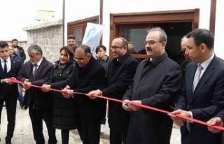 Çam: “Yeryüzünde bayrağımızı dikmediğimiz...