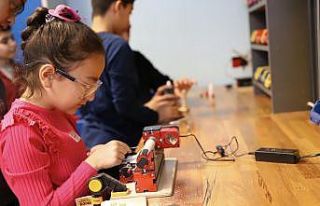 Çarşamba DENEYAP Atölyelerinde öğrenciler bilim...