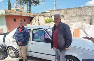 Çaycıdan örnek davranış: Sokakta kalan vatandaşı...
